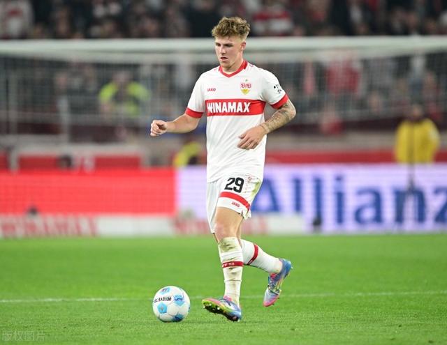 斯图加特客场大胜，保住保级形势的简单介绍